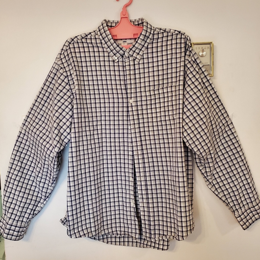 Old Navy Regular Fit Plaid Classic Shirt